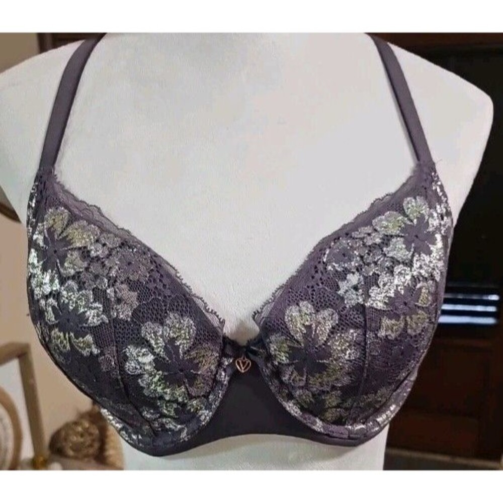 Victoria Secret Body  Dark Purple Silver floral  Lace Bra Size 34DD
